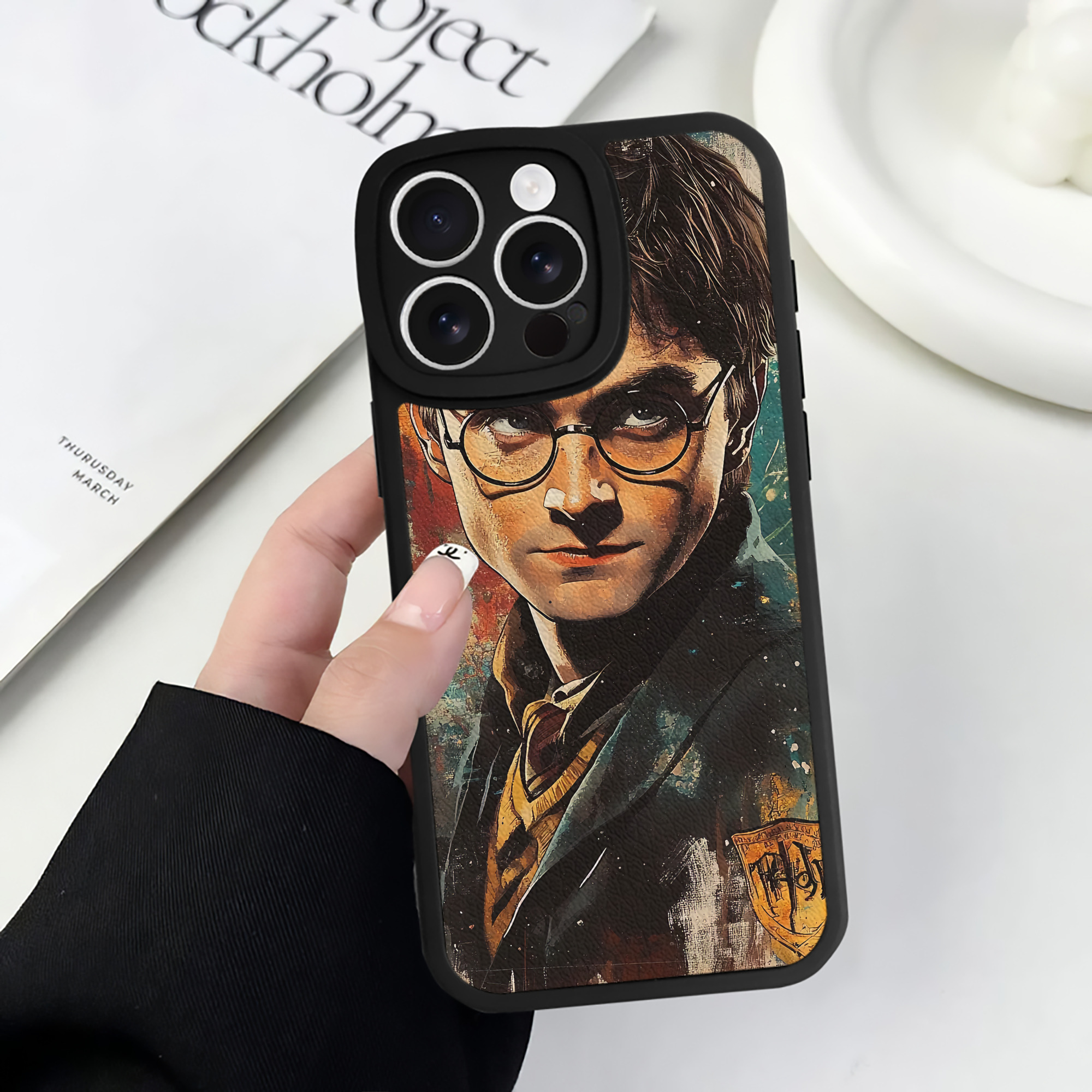（画像用） Harry Potter ハリー・ポッターシリーズ 【iPhone 16シリーズ対応】シリコンスマホケース（レザー調） 材質：シリコン